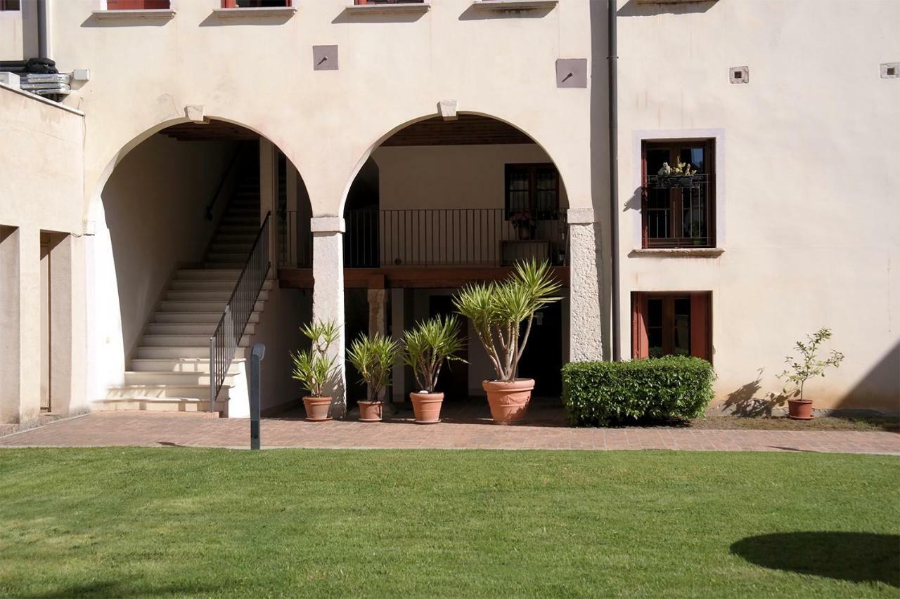 Attico 25 Hotel Bassano del Grappa Kültér fotó